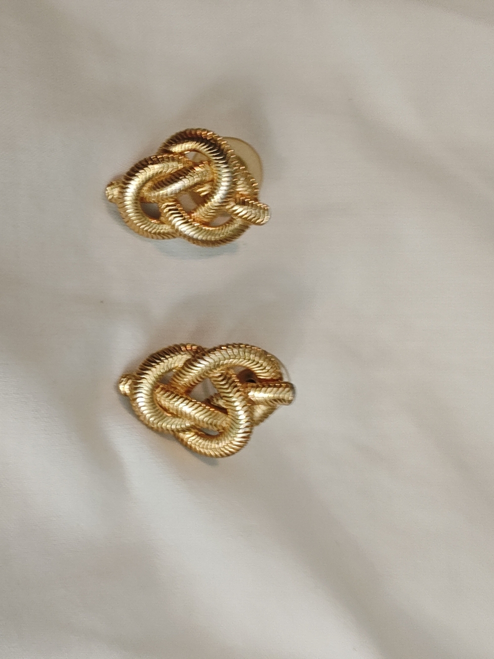 Gold Knot Stud Earrings - Classic Women Jewelry